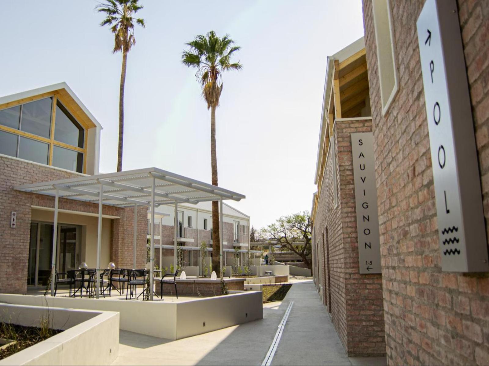 The Windhoek Luxury Suites Exterior photo