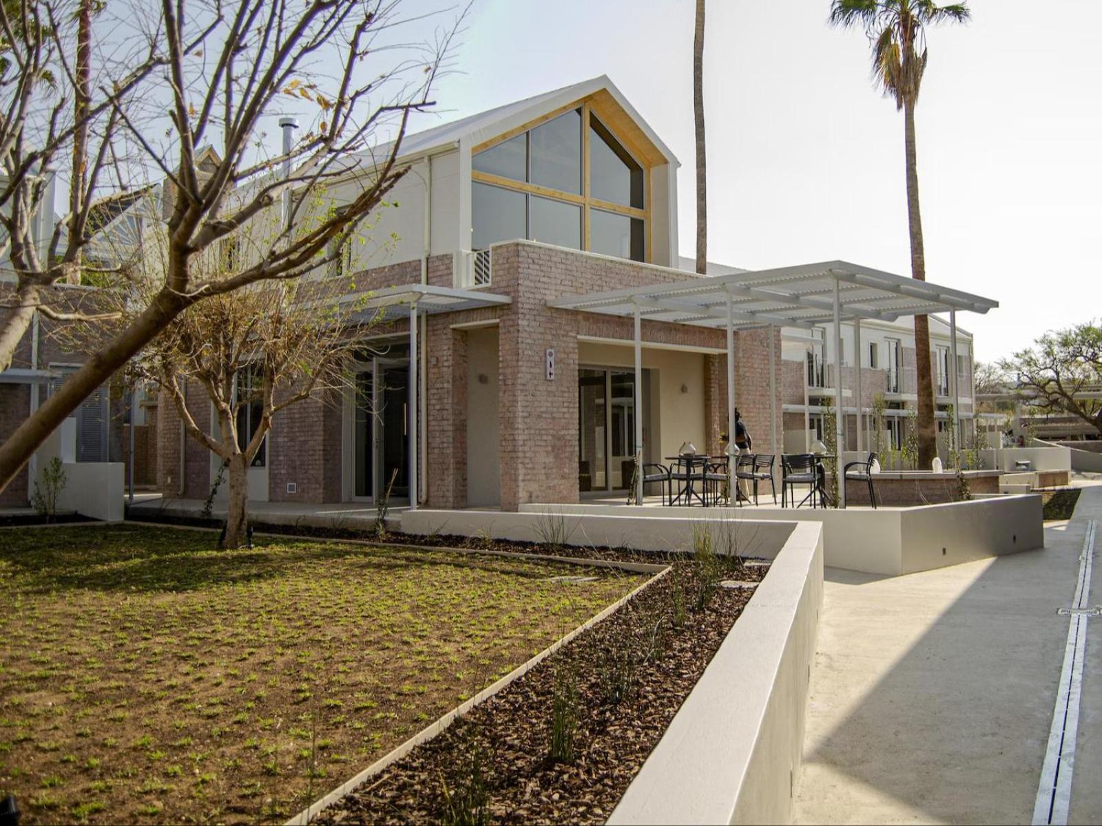 The Windhoek Luxury Suites Exterior photo