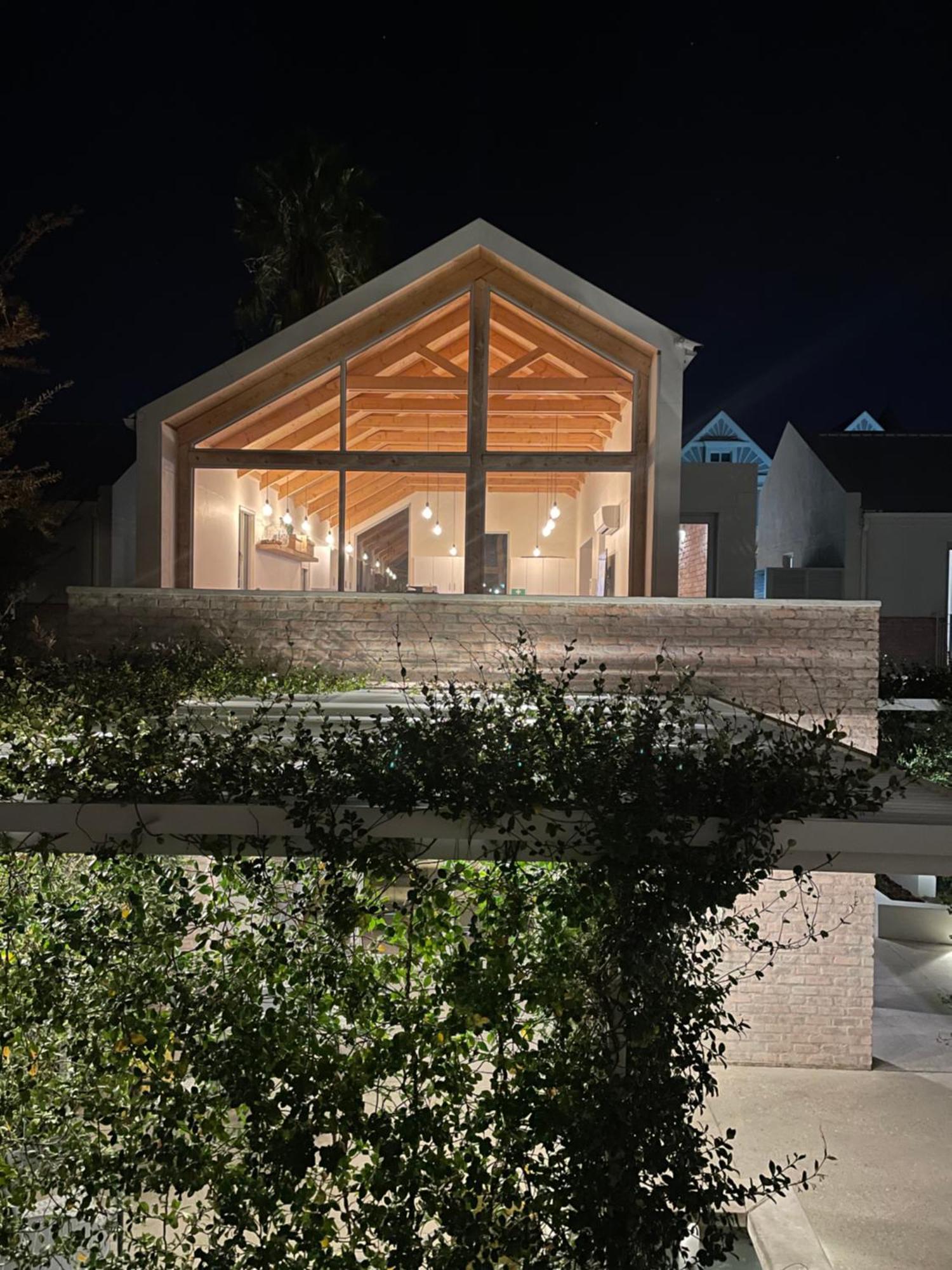 The Windhoek Luxury Suites Exterior photo